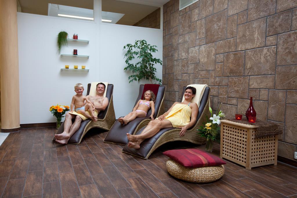 Vita Wellnesshotel Аулендорф Экстерьер фото